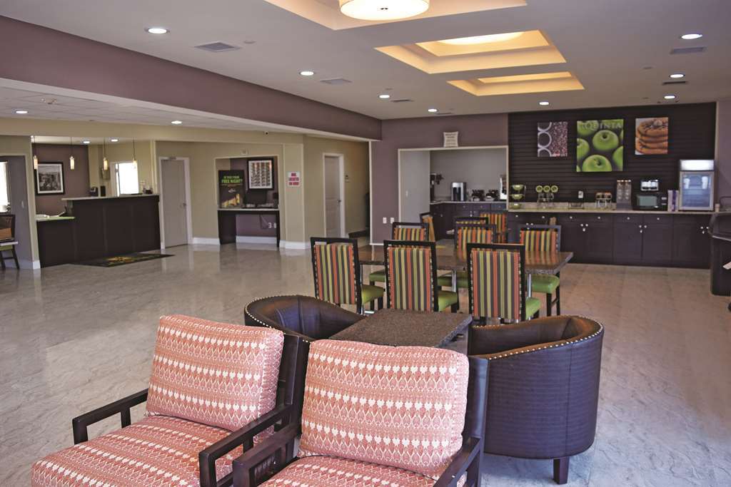 La Quinta Inn & Suites Far Rockaway - Beach Hotel New York Inreriör bild